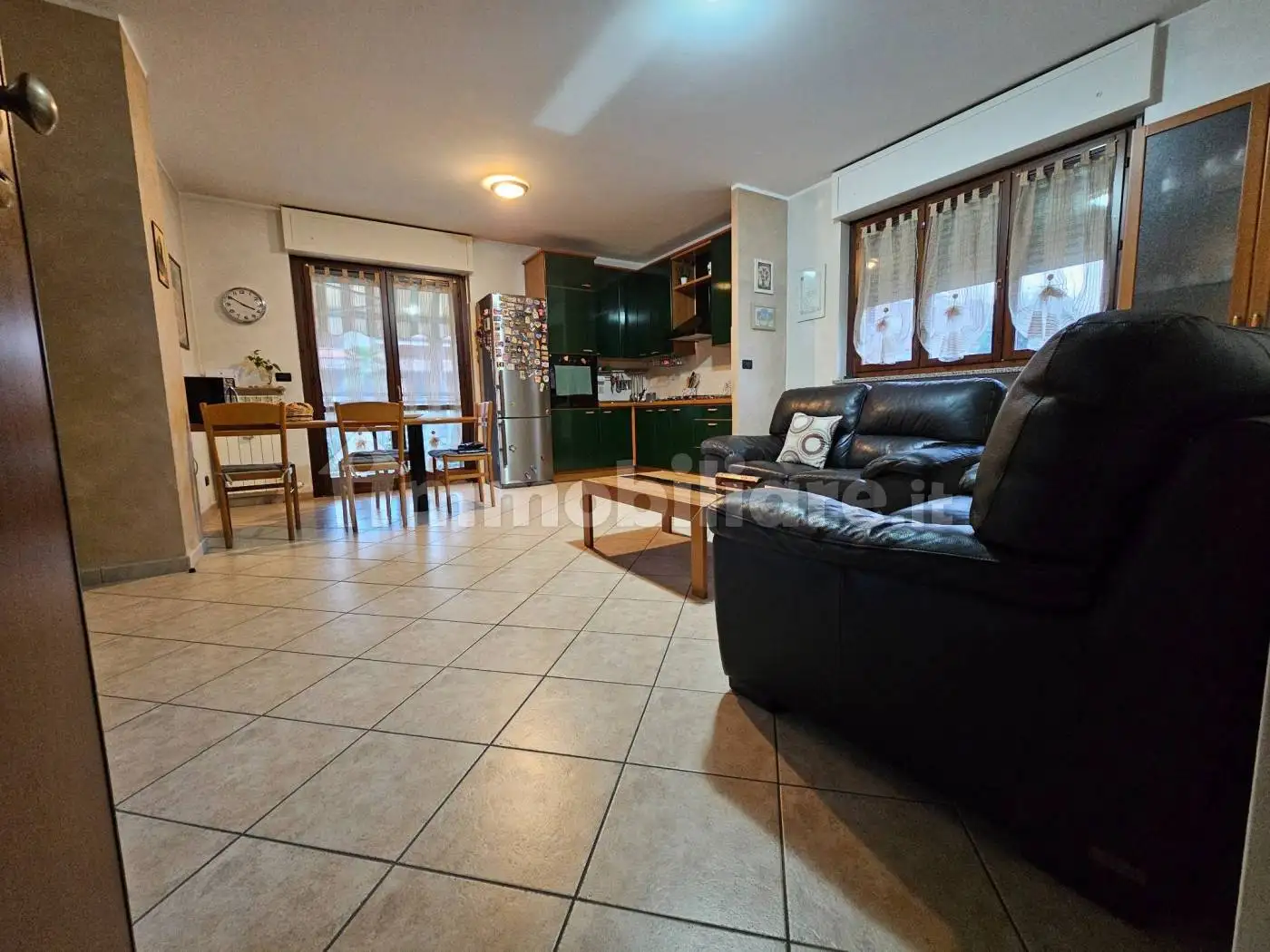 Trilocale via Martiri dei Lager 18, Centro, Leinì - foto 4