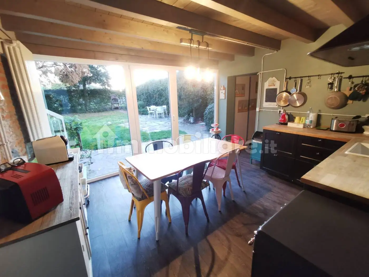 Terratetto unifamiliare 138 m², buono stato, Centro, Castelvetro Piacentino - foto 2