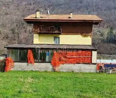 Palazzo - stabile all'asta via Forno Allione   23, Malonno - foto 5