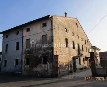 Casa indipendente in asta a Colceresa