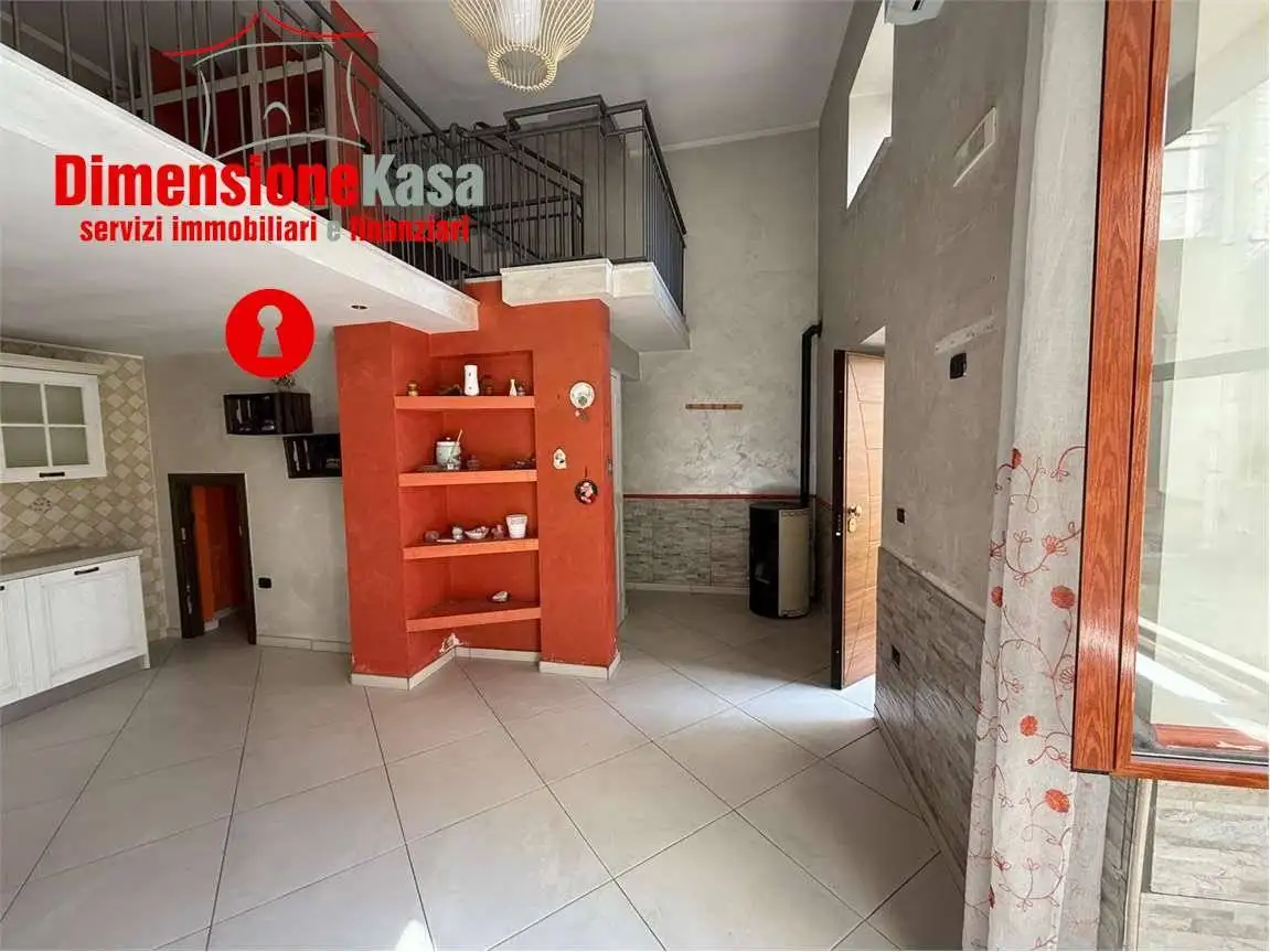 Quadrilocale via mons. cece, 1, Cimitile - foto 2