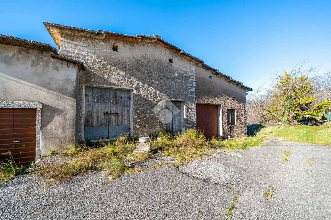 Rustico Contrada Zagari, Erbezzo - foto 4