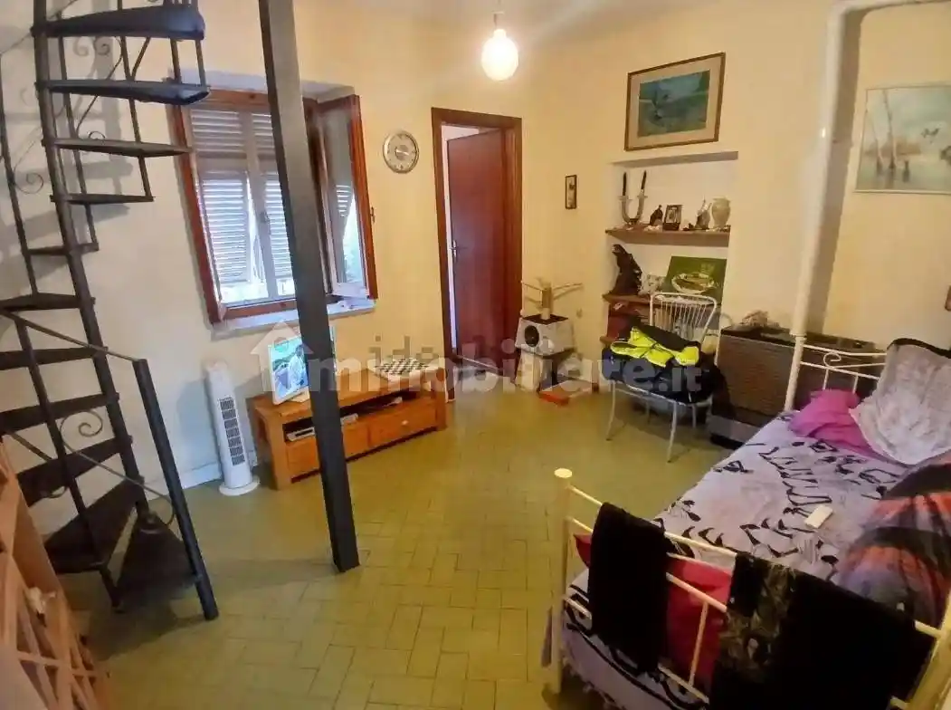 Casa indipendente in vendita a Carrara