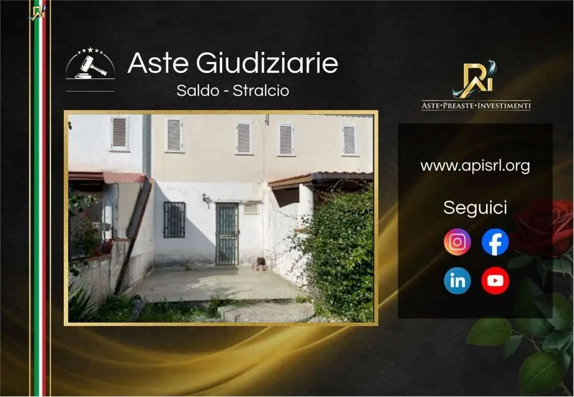 Villetta a schiera in asta a Furnari