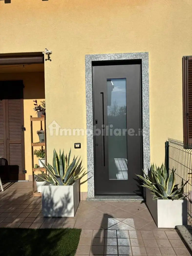 Villetta a schiera in vendita a Olgiate Molgora