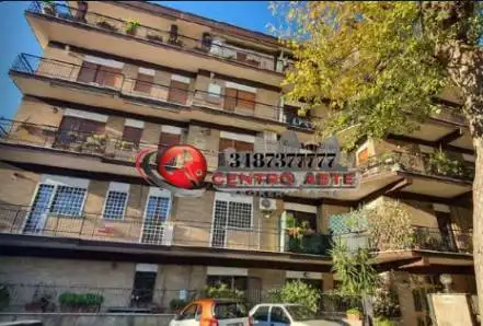 Appartamento in asta a Roma