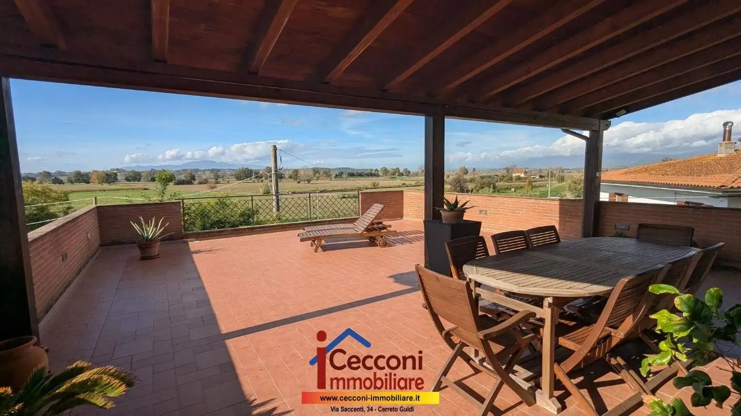 Terratetto unifamiliare 300 m², ottimo stato, Cerreto Guidi - foto 3