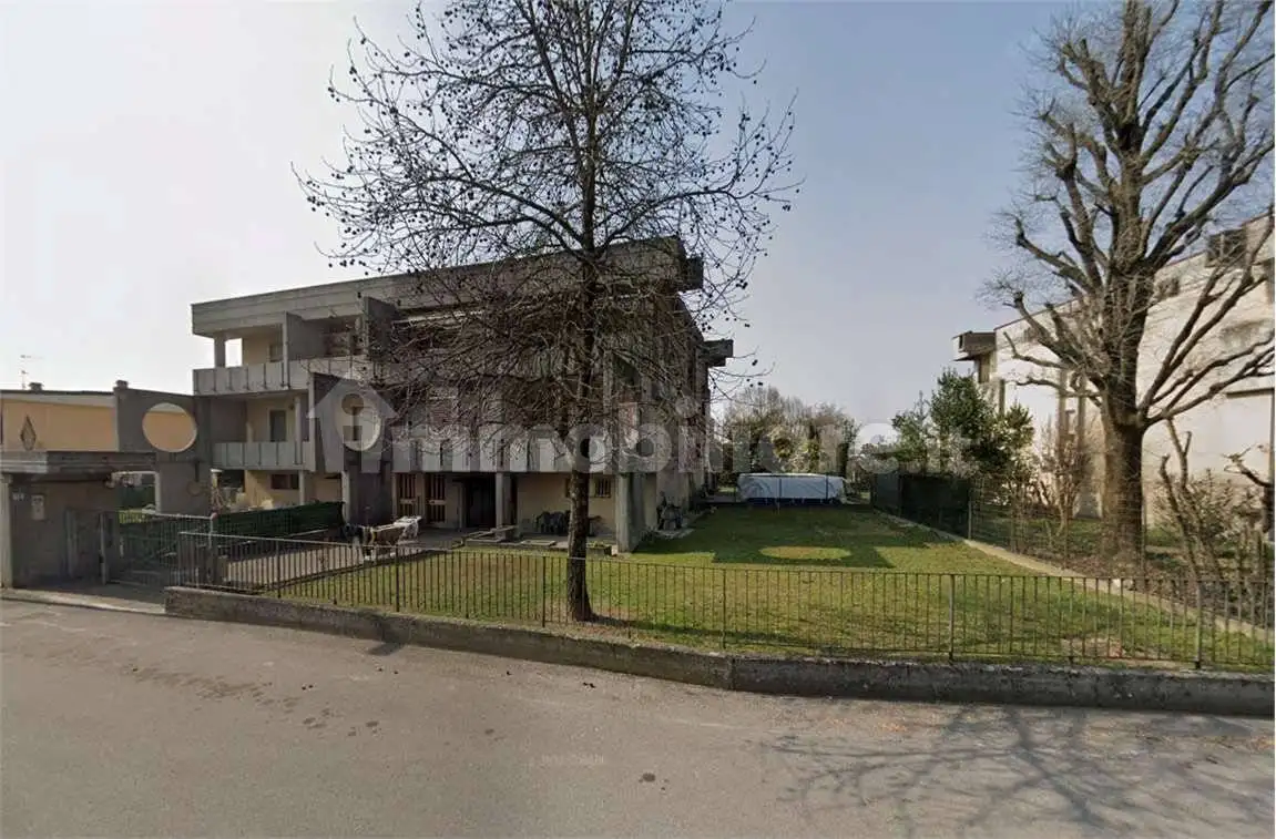 Appartamento in asta a Vescovato