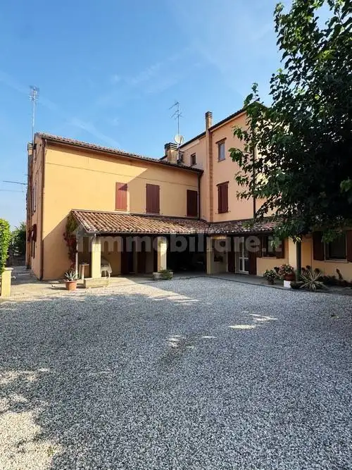 Villa in vendita a Ferrara