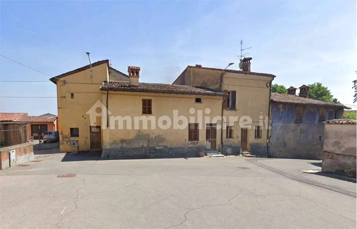 Casa indipendente in asta a Borgo San Giacomo