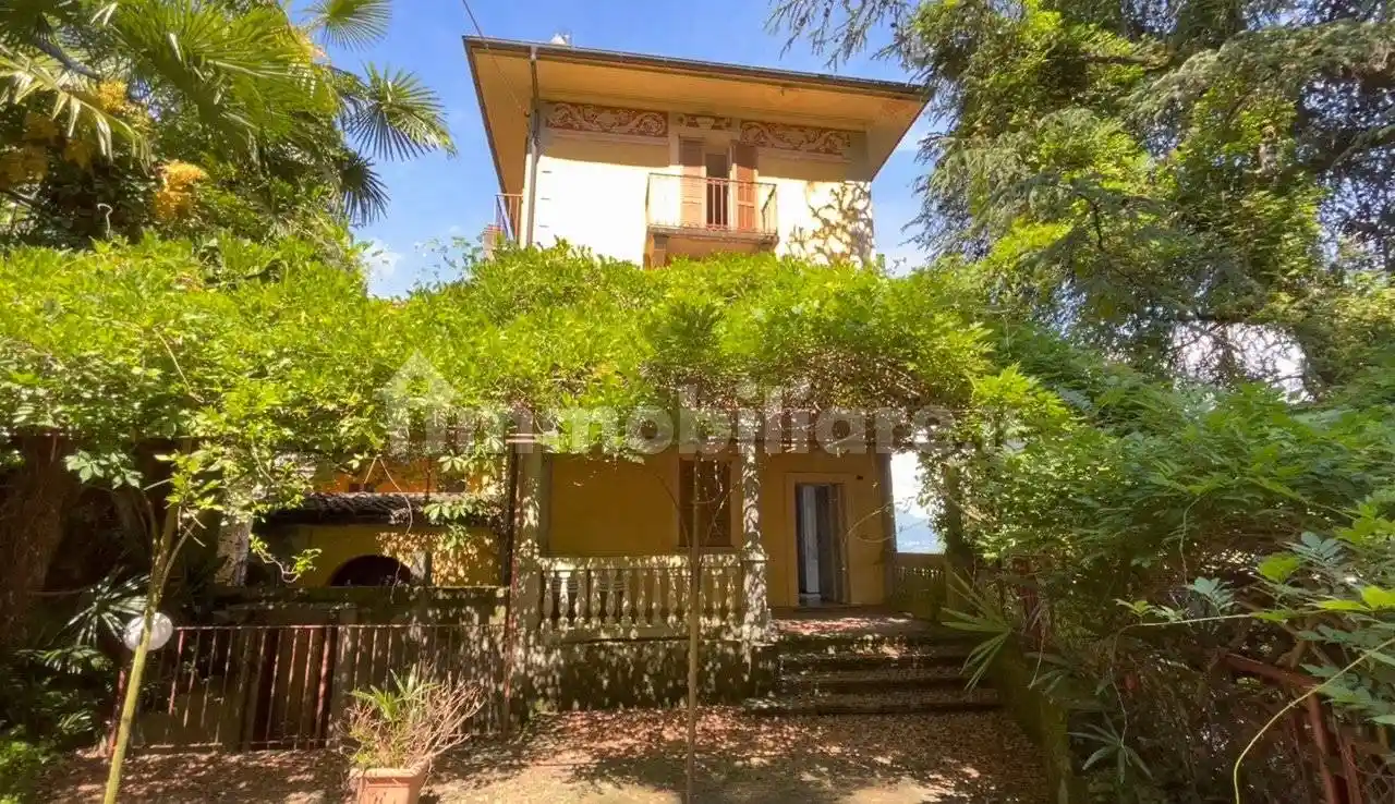 Villa in vendita a Oggebbio