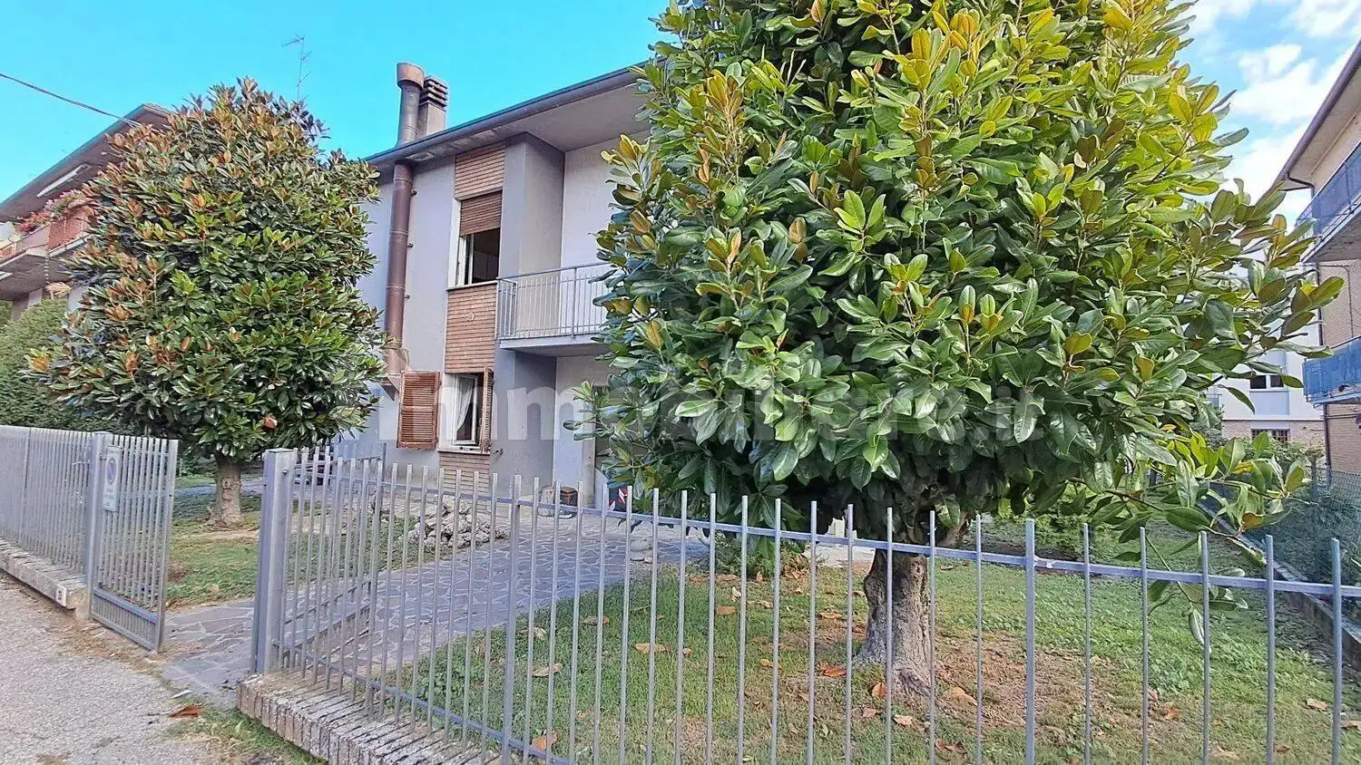 Casa indipendente in vendita a Forlì