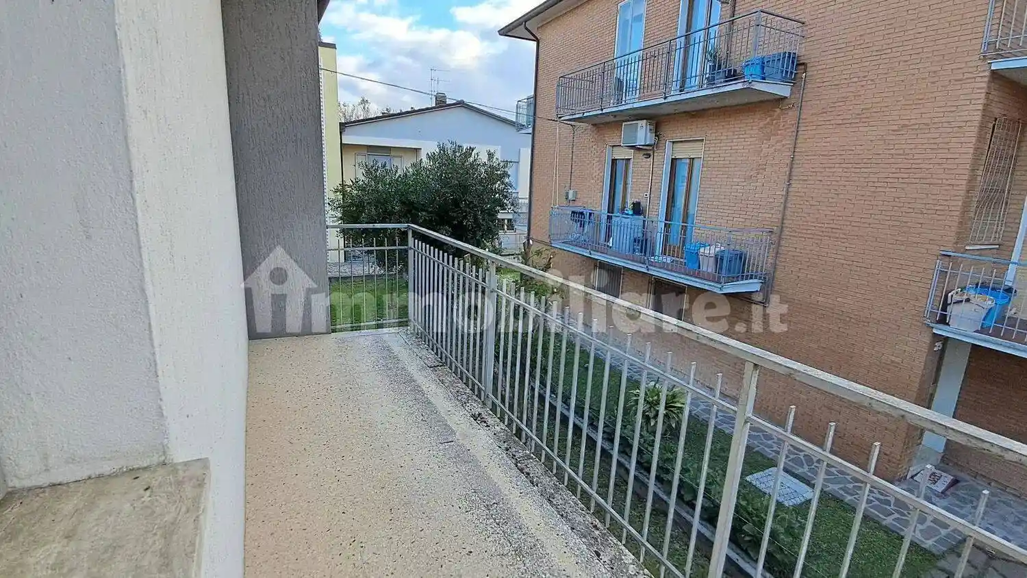 Terratetto unifamiliare 244 m², da ristrutturare, Parco Urbano - Piscina, Forlì - foto 4