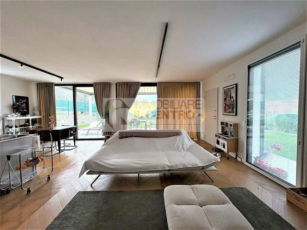 Casa indipendente in vendita a Santo Stefano di Magra