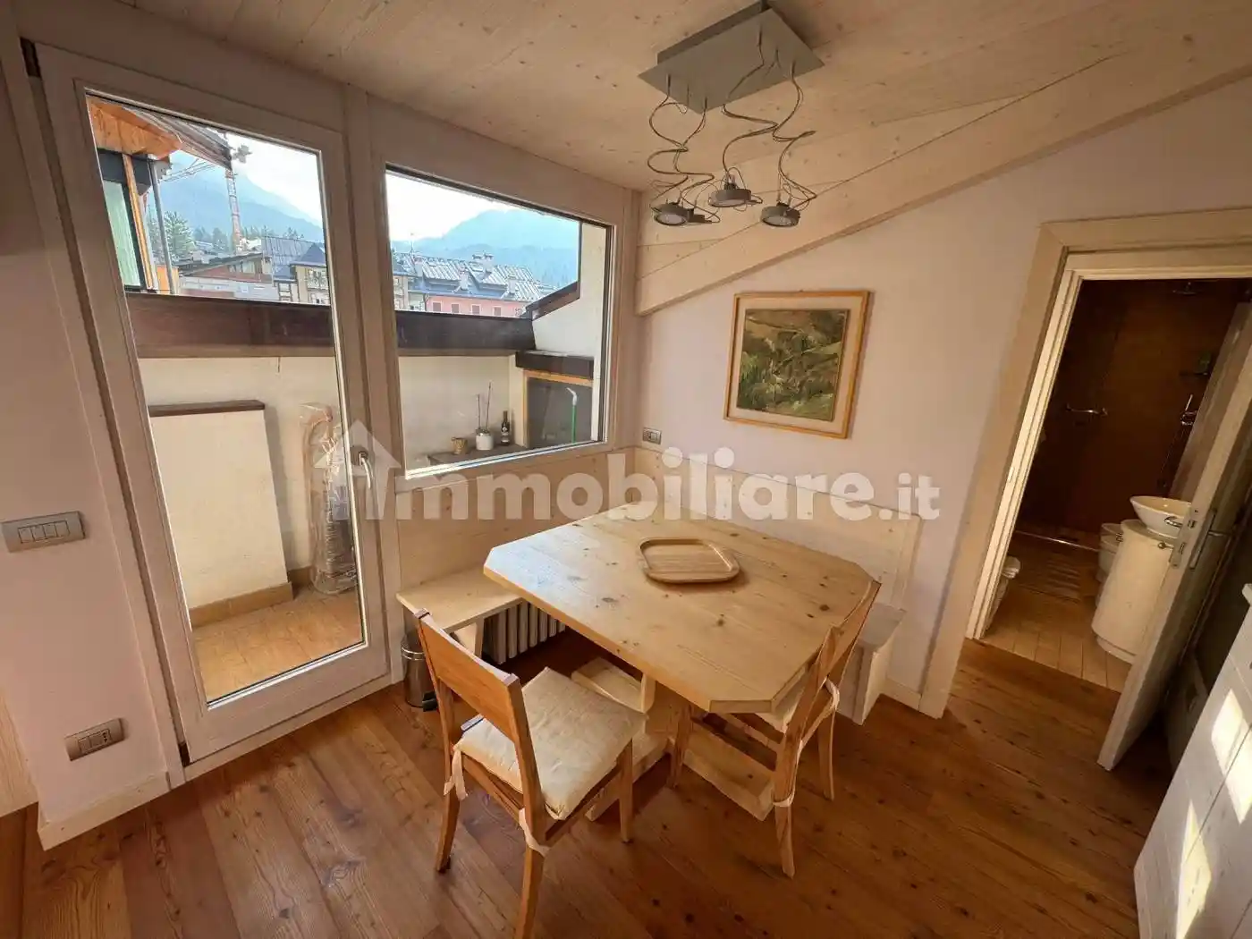 Bilocale via Cesare Battisti 43, Centro, Cortina d'Ampezzo - foto 3