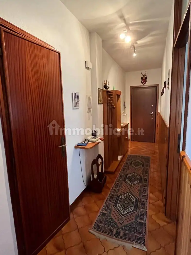 Appartamento in vendita a Castello di Brianza