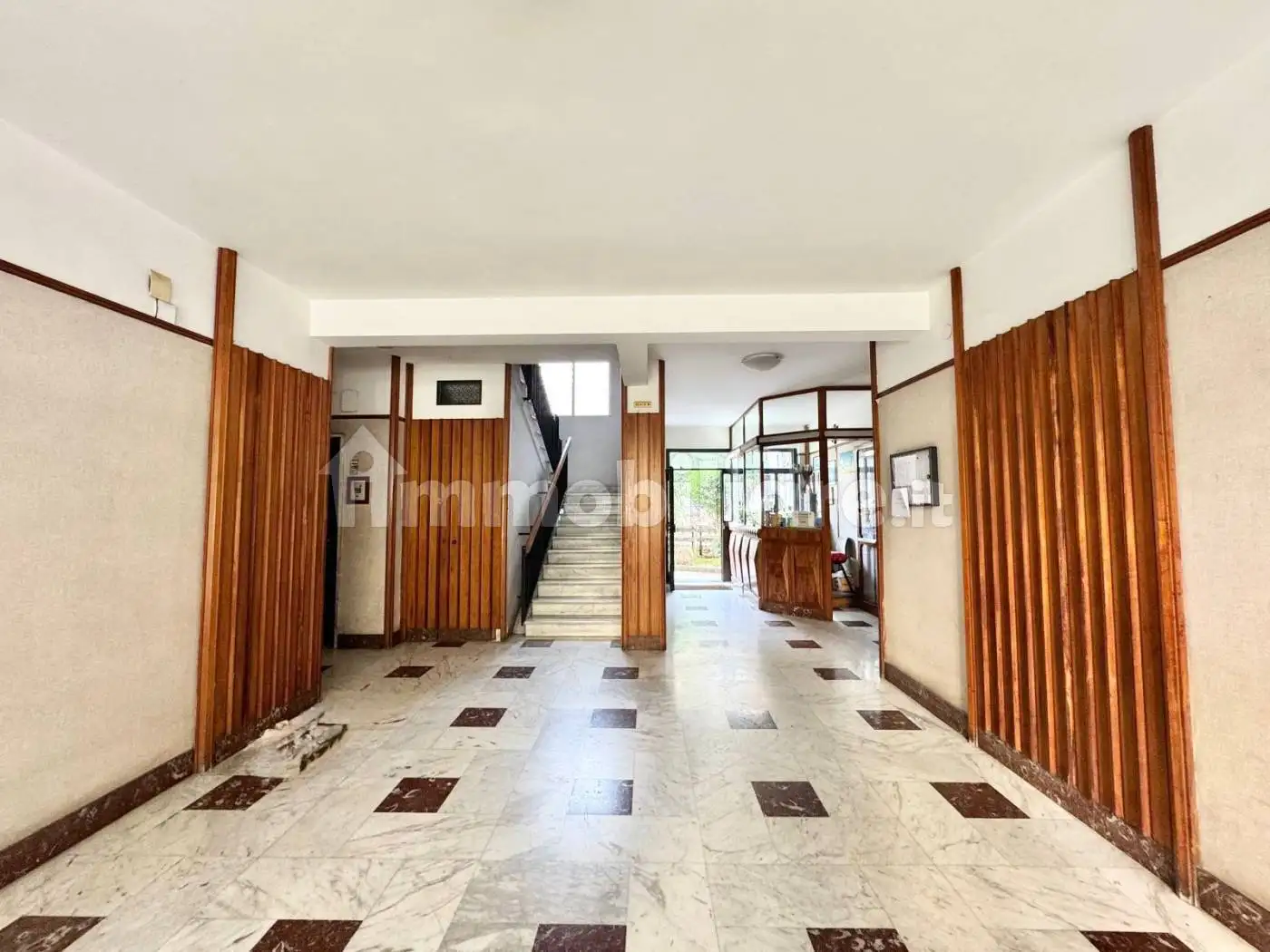 Appartamento in vendita a Napoli