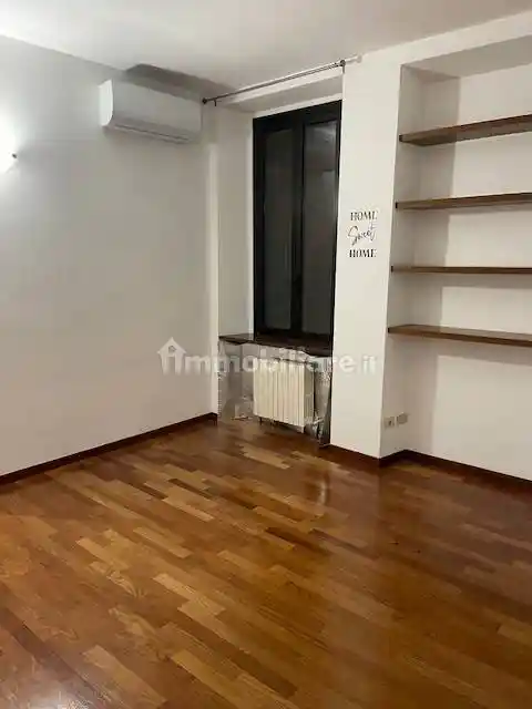 Bilocale via Pastrengo 12, Isola, Milano - foto 3