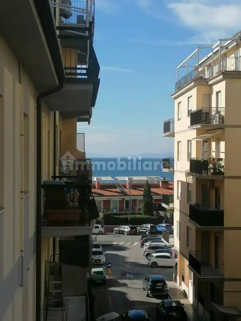 Appartamento in vendita a Follonica