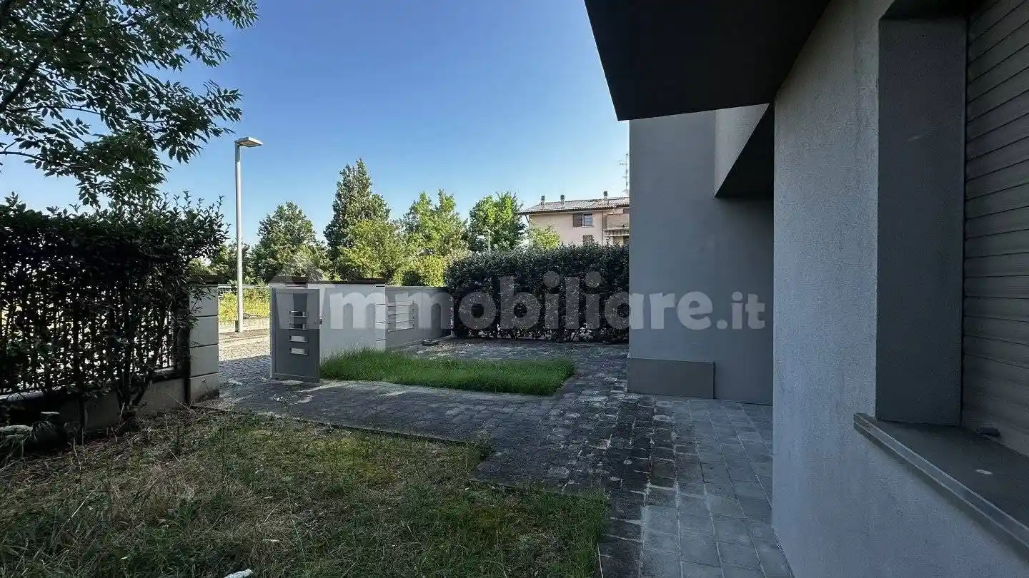 Villa a schiera via Fratelli Carlo e Nello Rosselli, Coviolo - Roncina, Reggio Emilia - foto 2