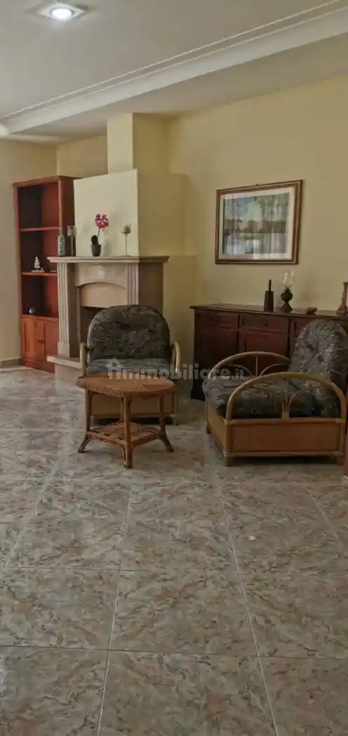 Trilocale via dei Gelsomini, Zona Capo Rizzuto, Apriglianello, Papanice, Crotone - foto 4