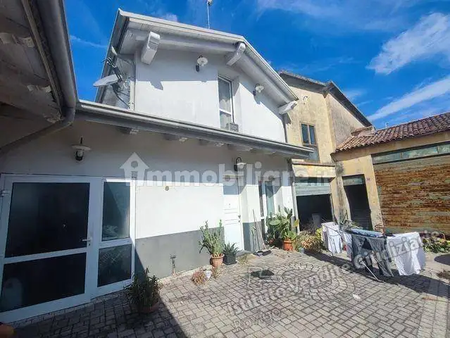 Appartamento in asta a Taglio di Po