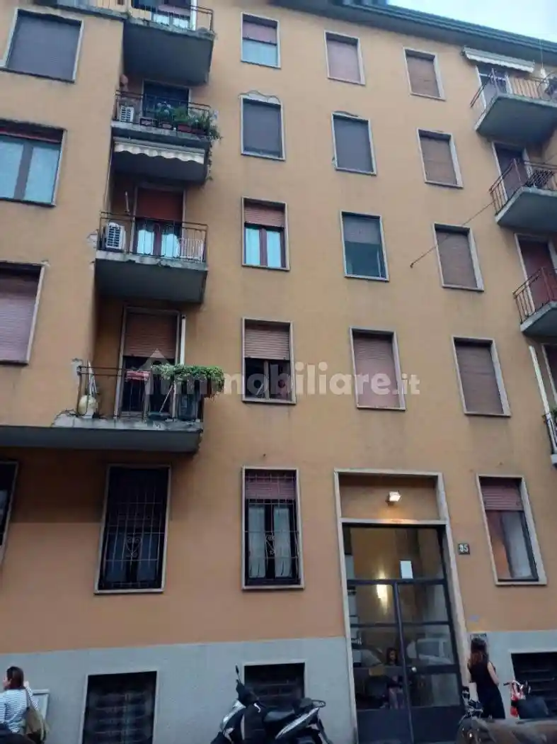 Bilocale via Cola di Rienzo 35, Solari, Milano - foto 2