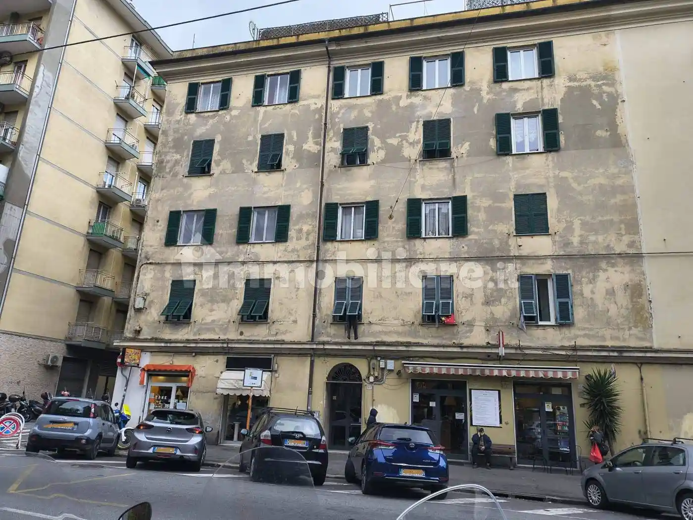 Appartamento in vendita a Genova