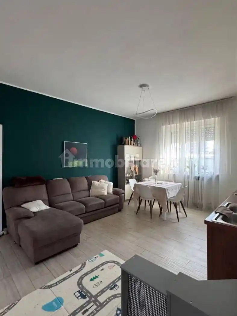 Appartamento in vendita a Bareggio