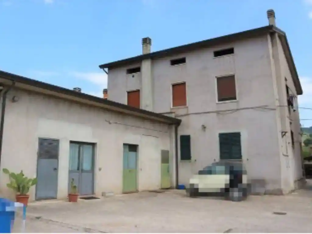 Villa all'asta via Publio Virgilio Marone, Torgiano - foto 2