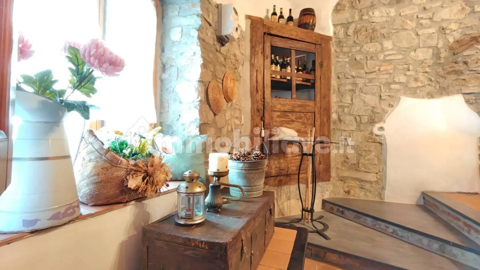 Casa indipendente in vendita a Minucciano