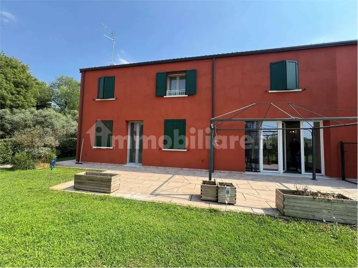 Villa in vendita a Ferrara