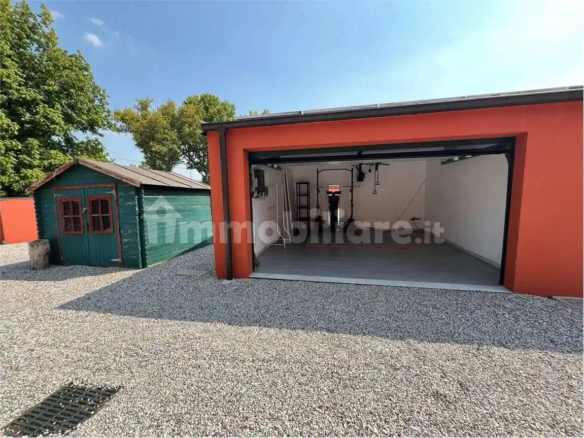 Villa bifamiliare via dei Calzolai , 289, Francolino, Ferrara - foto 2