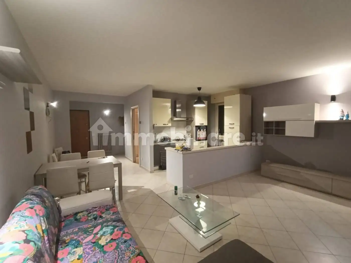 Bilocale via Lungo Taro Imbriani, Centro, Borgo Val di Taro - foto 3