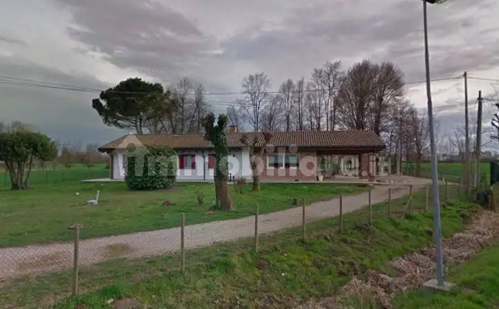 Villa in asta a Mogliano Veneto