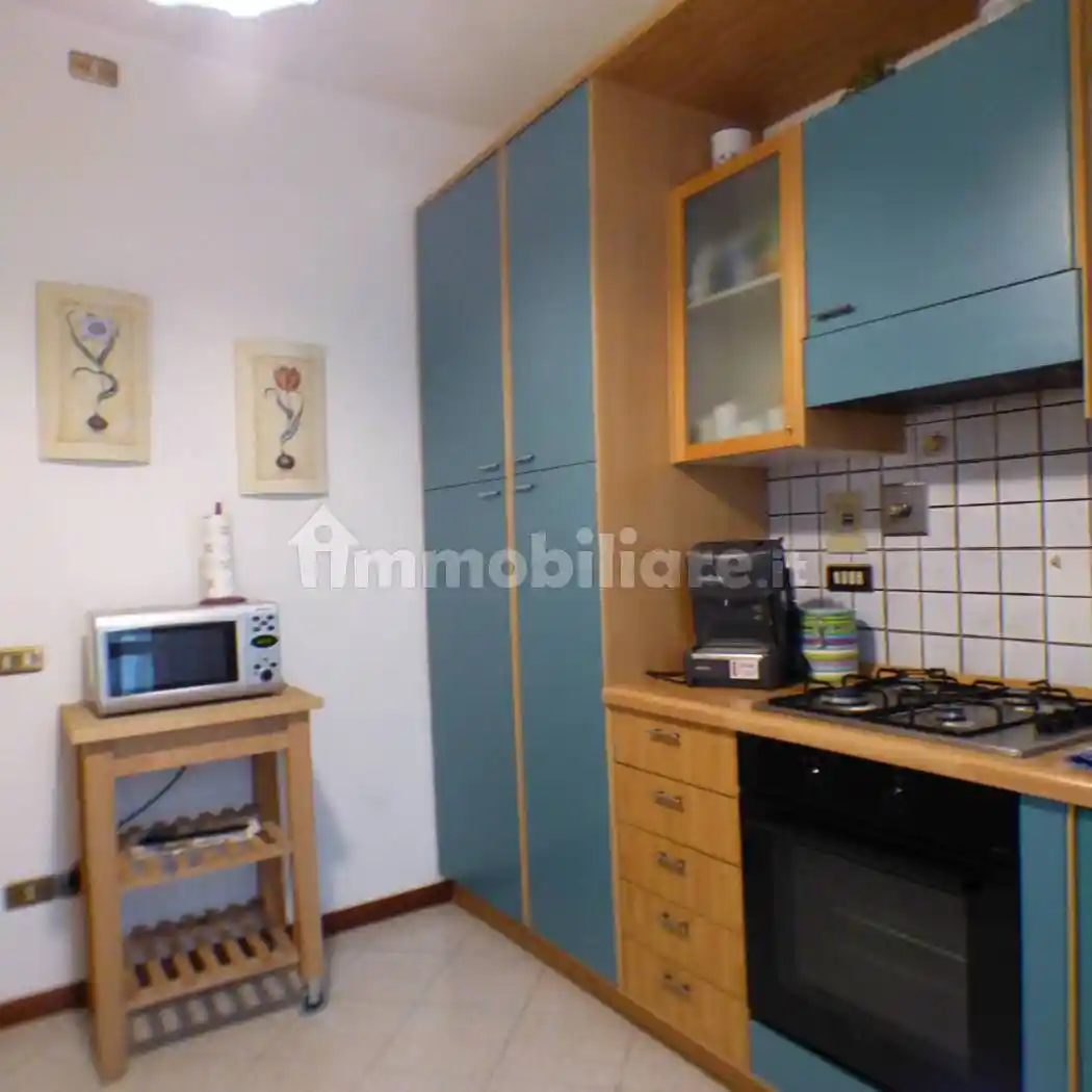 Trilocale via delle Ortensie 9, Tirrenia, Pisa - foto 3