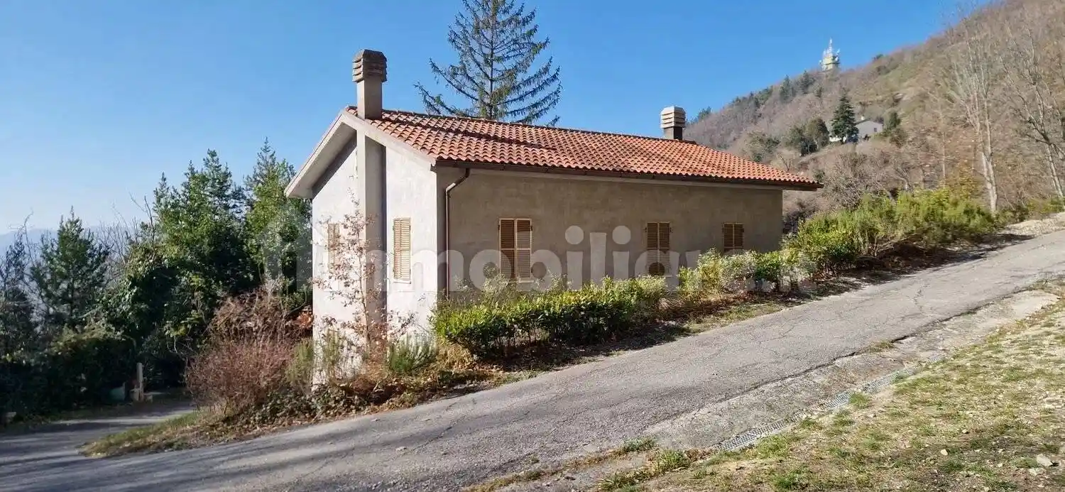 Villa in vendita a Montefelcino