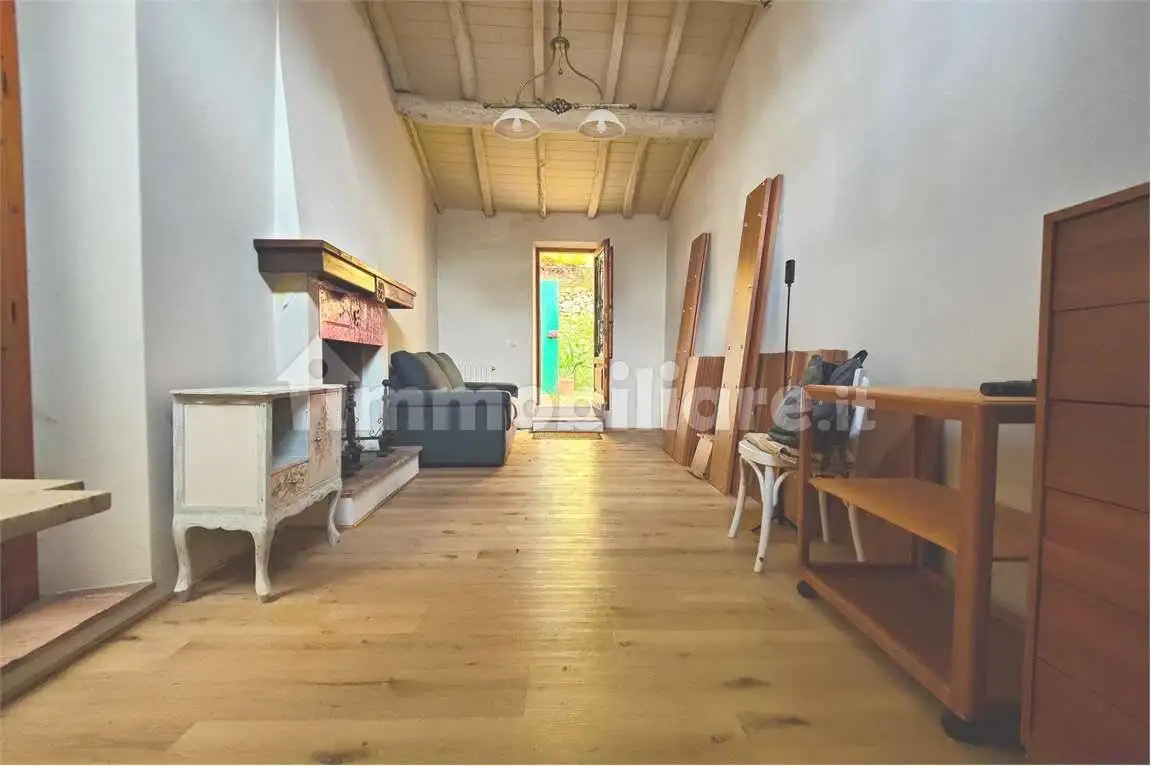 Appartamento in vendita a Lucca