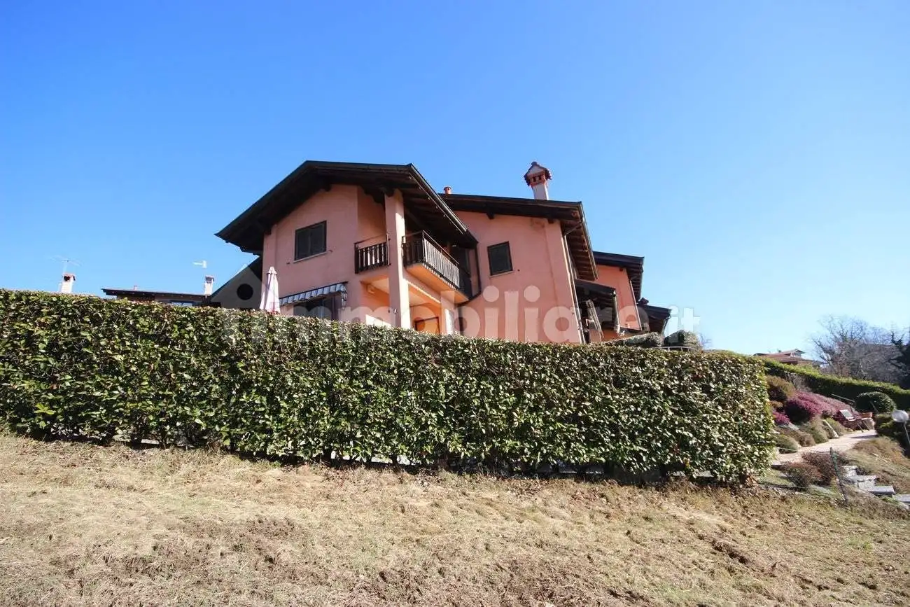 Appartamento in vendita a Gignese