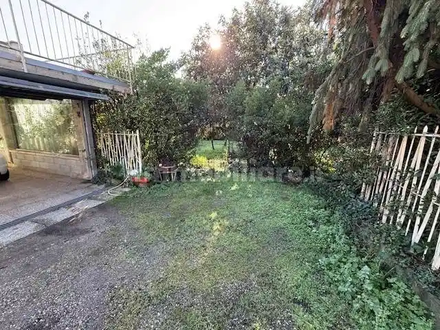 Villa bifamiliare via Giacomo Matteotti 41, Cascame, San Giovanni, Vigevano - foto 5