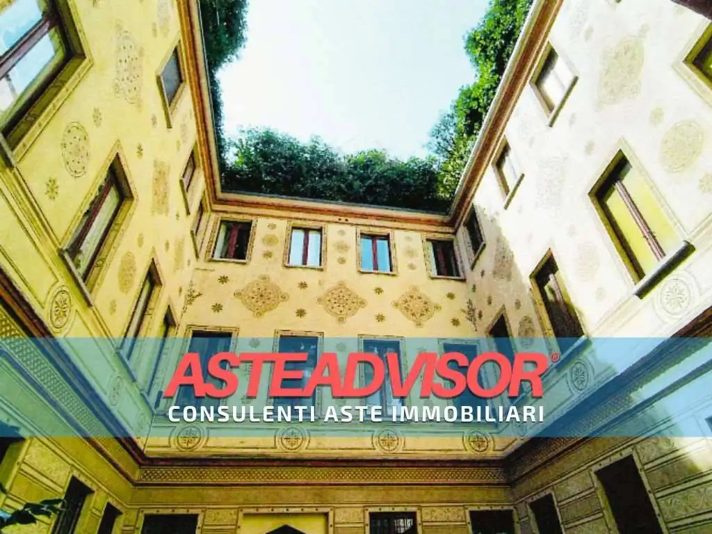 Appartamento in asta a Milan