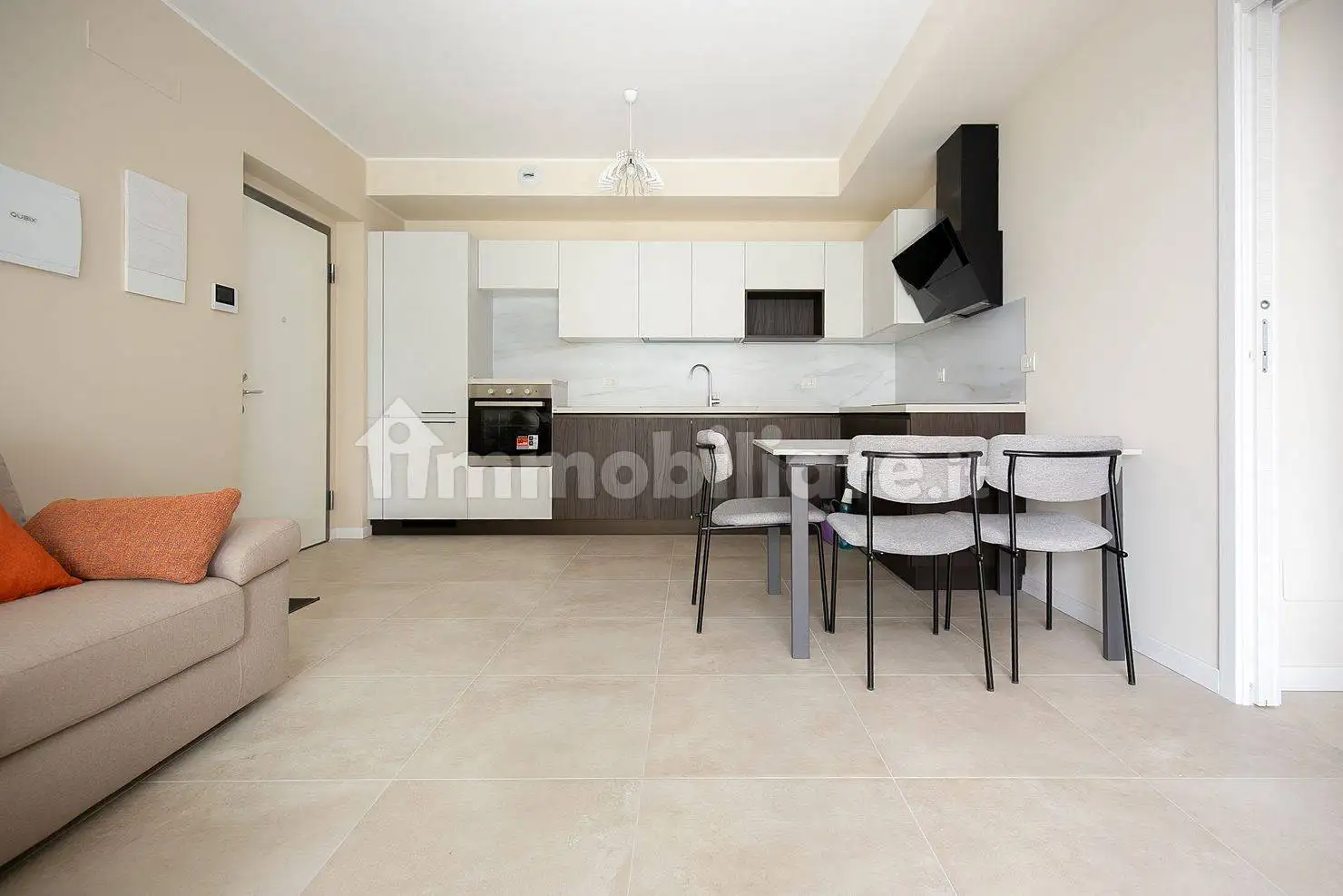 Appartamento in affitto a Saronno