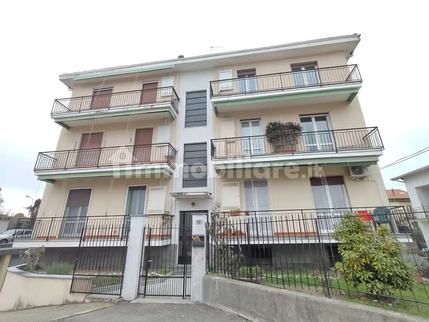 Appartamento in vendita a Arona