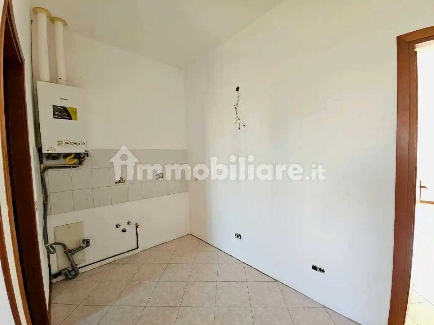 Bilocale via Cesare Battisti 8, Usmate, Usmate Velate - foto 3