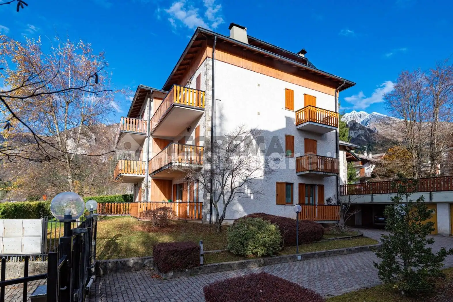 Appartamento in vendita a Castione della Presolana