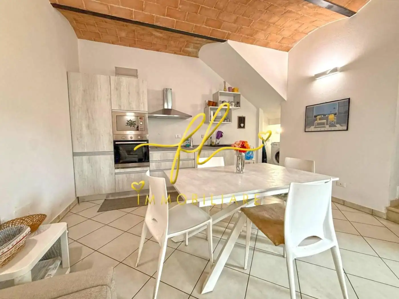 Appartamento in vendita a Rosignano Marittimo