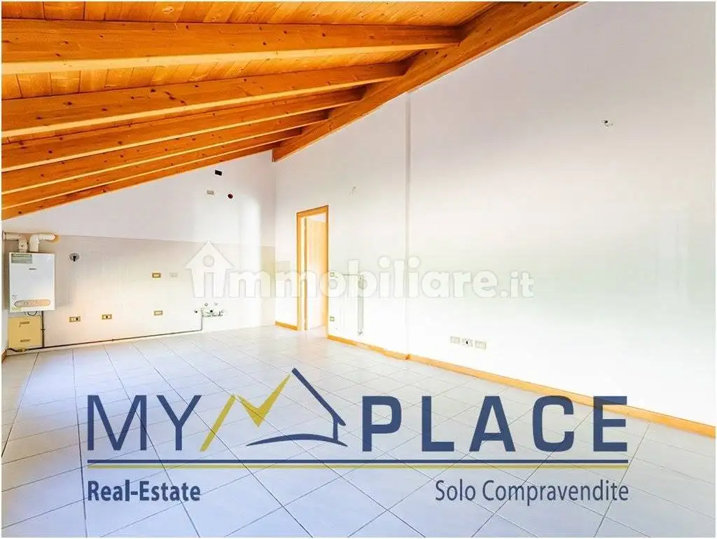 Bilocale via Dottor Egidio Coppola, Civate - foto 2