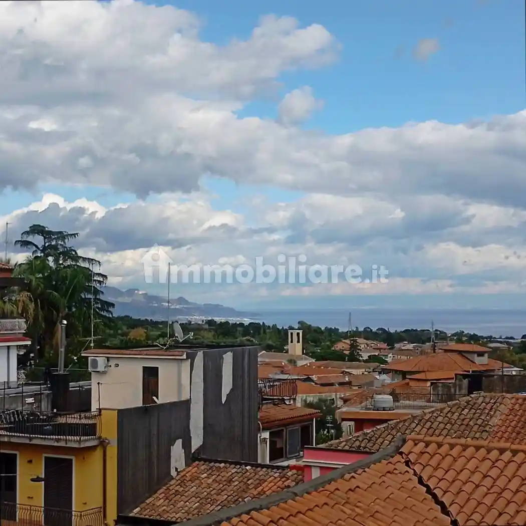 Trilocale via Alessandro Volta, Centro, Santa Venerina - foto 2