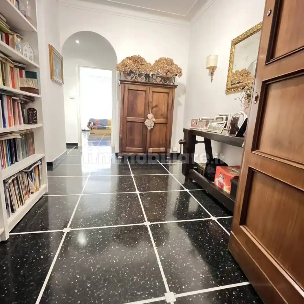 Appartamento via Montello 19, Marassi, Genova - foto 2