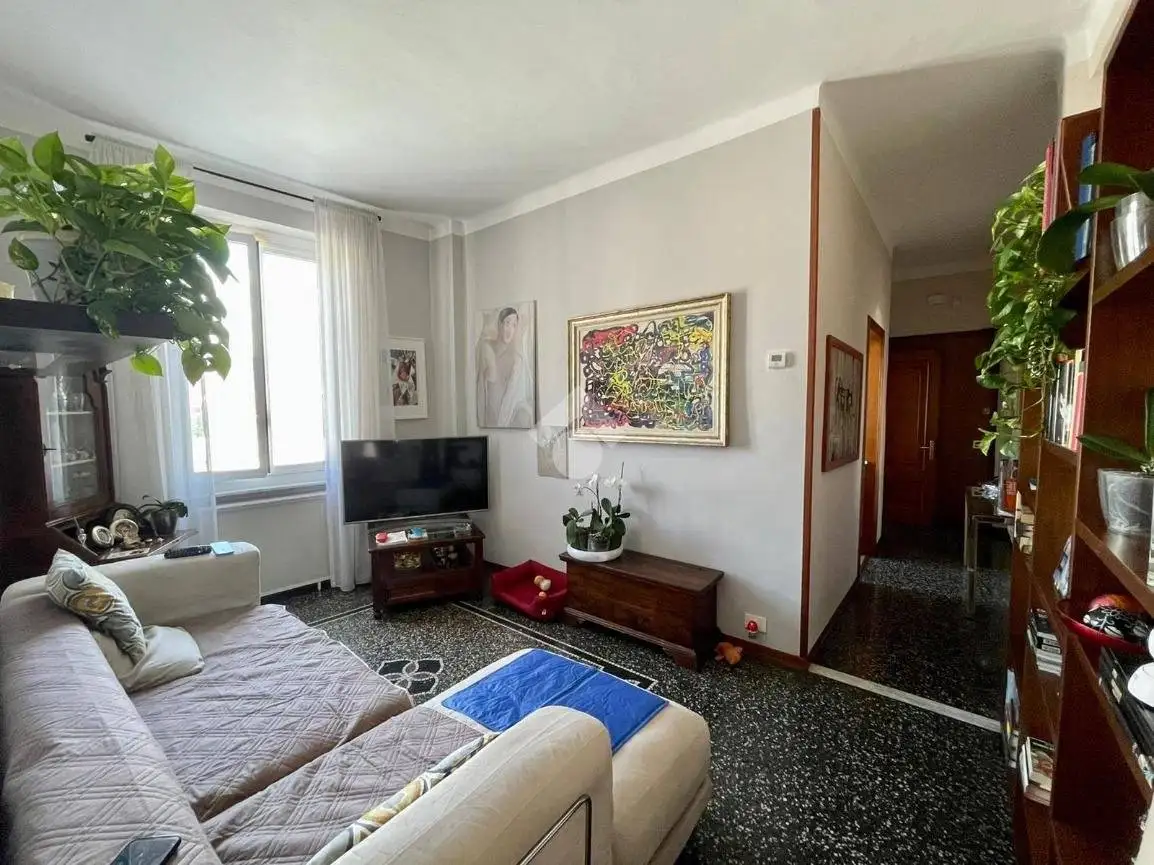 Appartamento in vendita a Genova